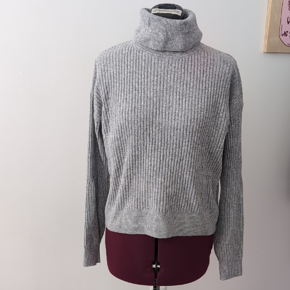 Gap Ribbed Turtleneck Long Sleeve Sweater Gray Size M